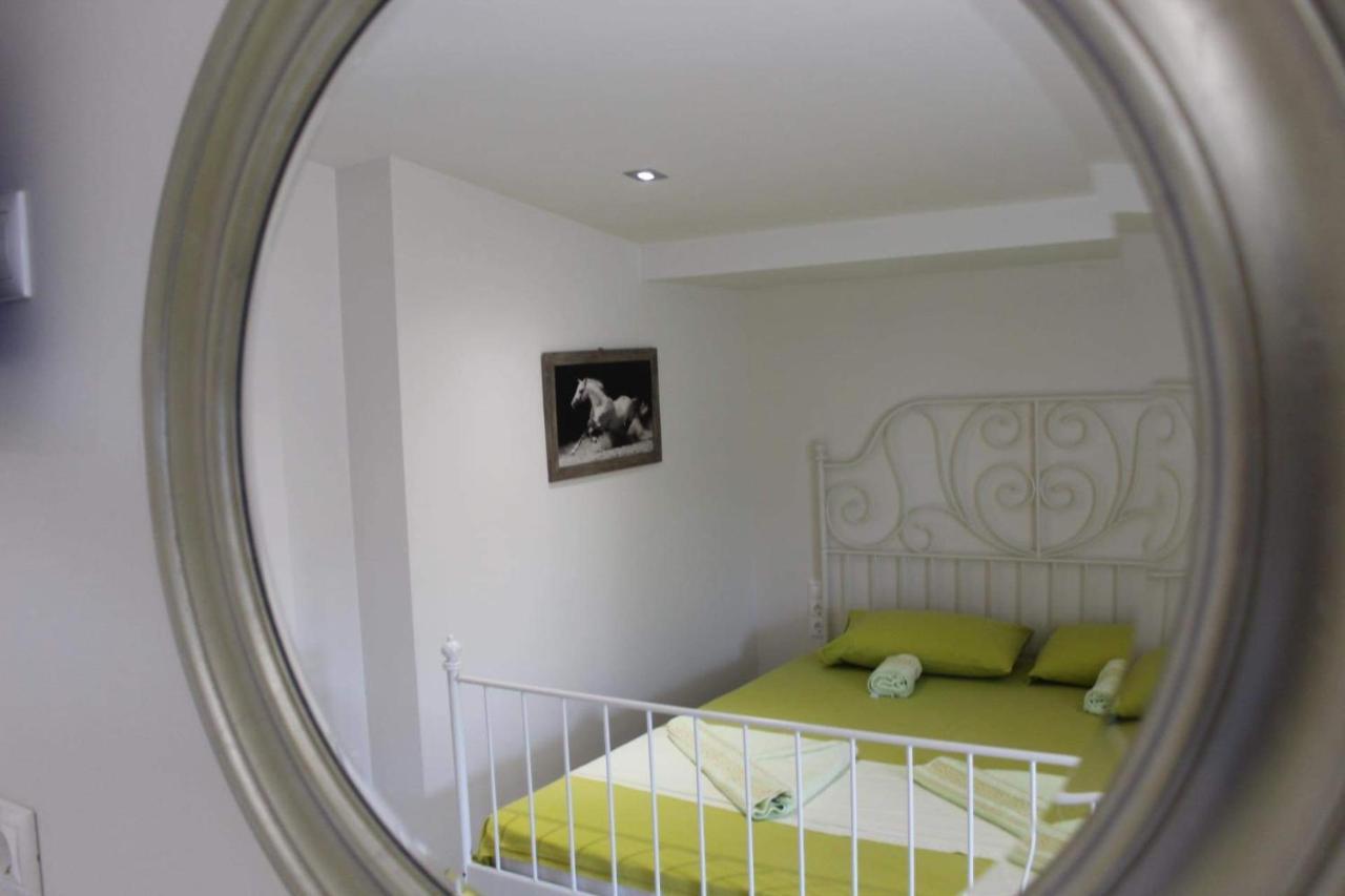 Anthia House Apartment Sarti Exterior foto